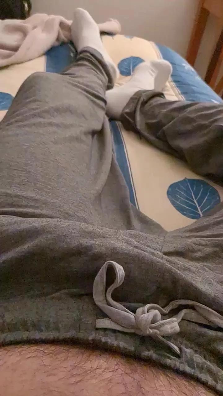edou19 on Cam4 