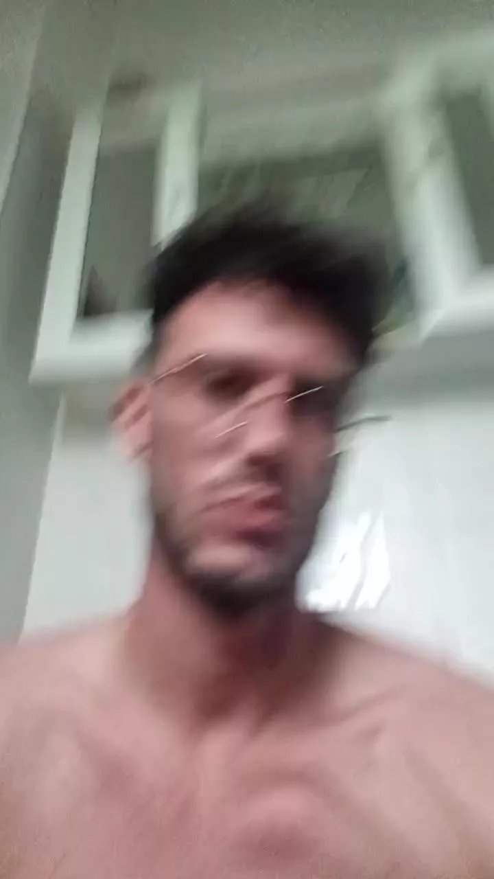 Offline Ehiyo on Cam4