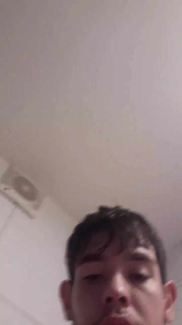 ElCaastyPndx22 on Cam4 