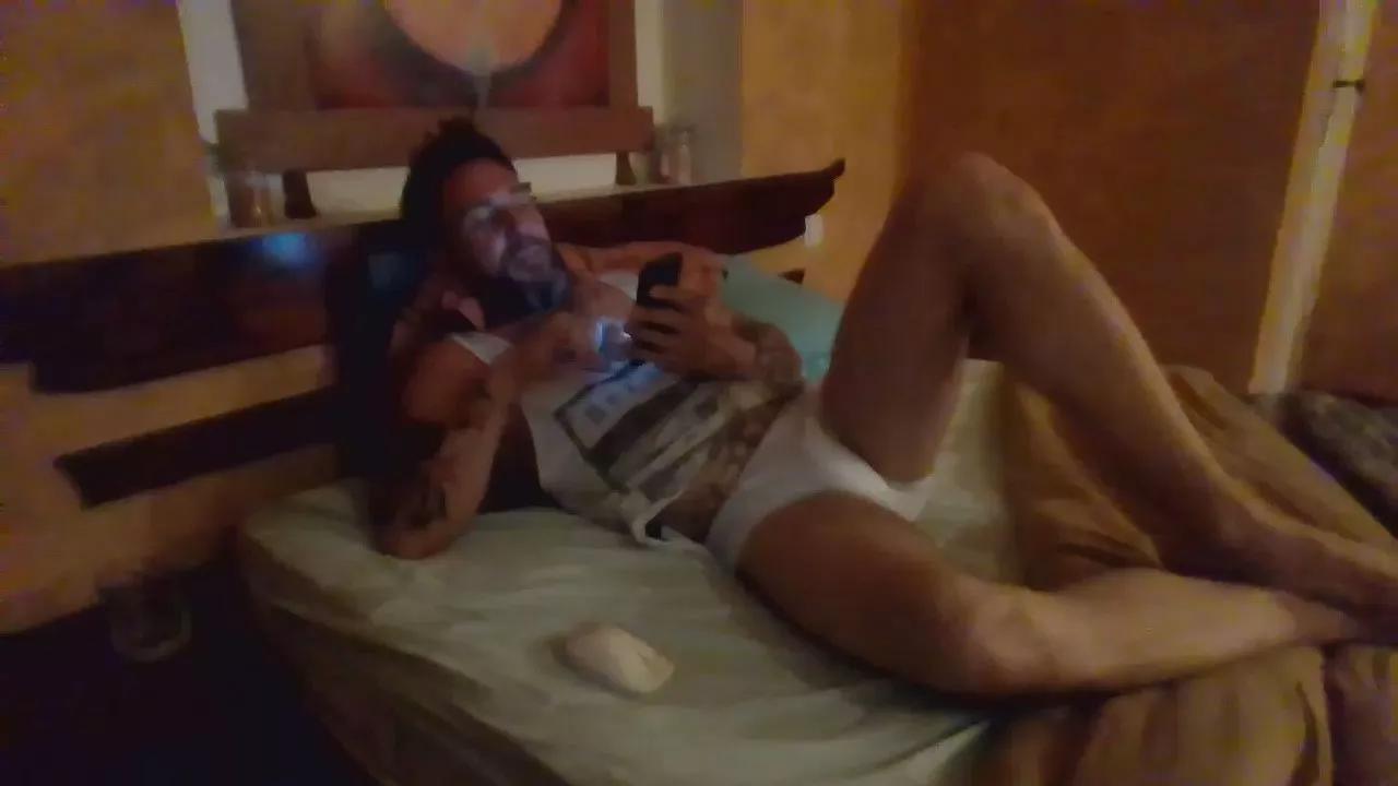 EnrikaIonut82 on Cam4 