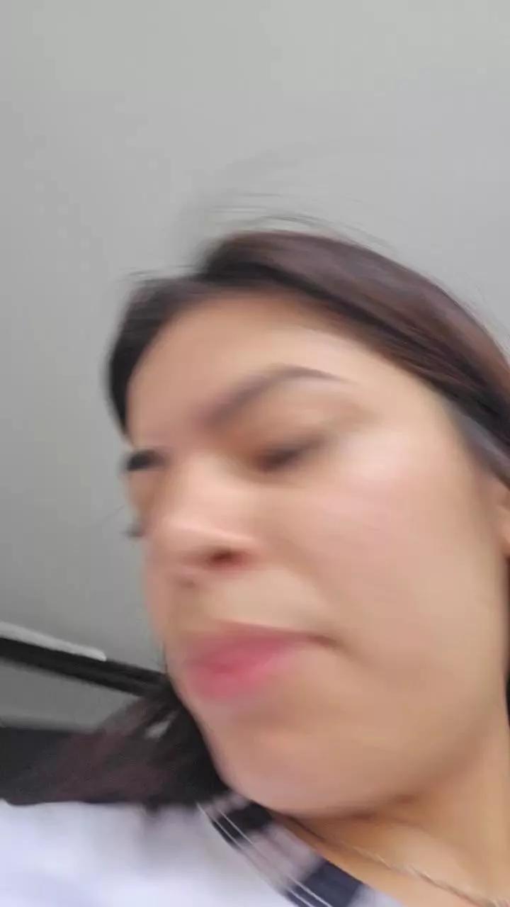 Estefanii_R on Cam4 