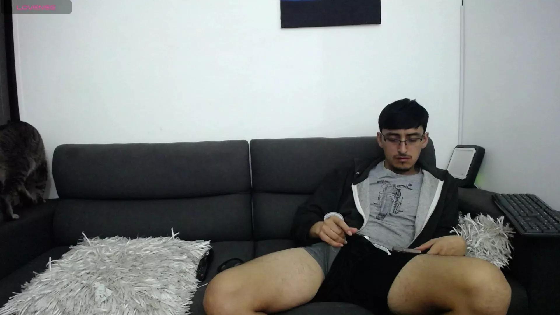 fallgays on Cam4 