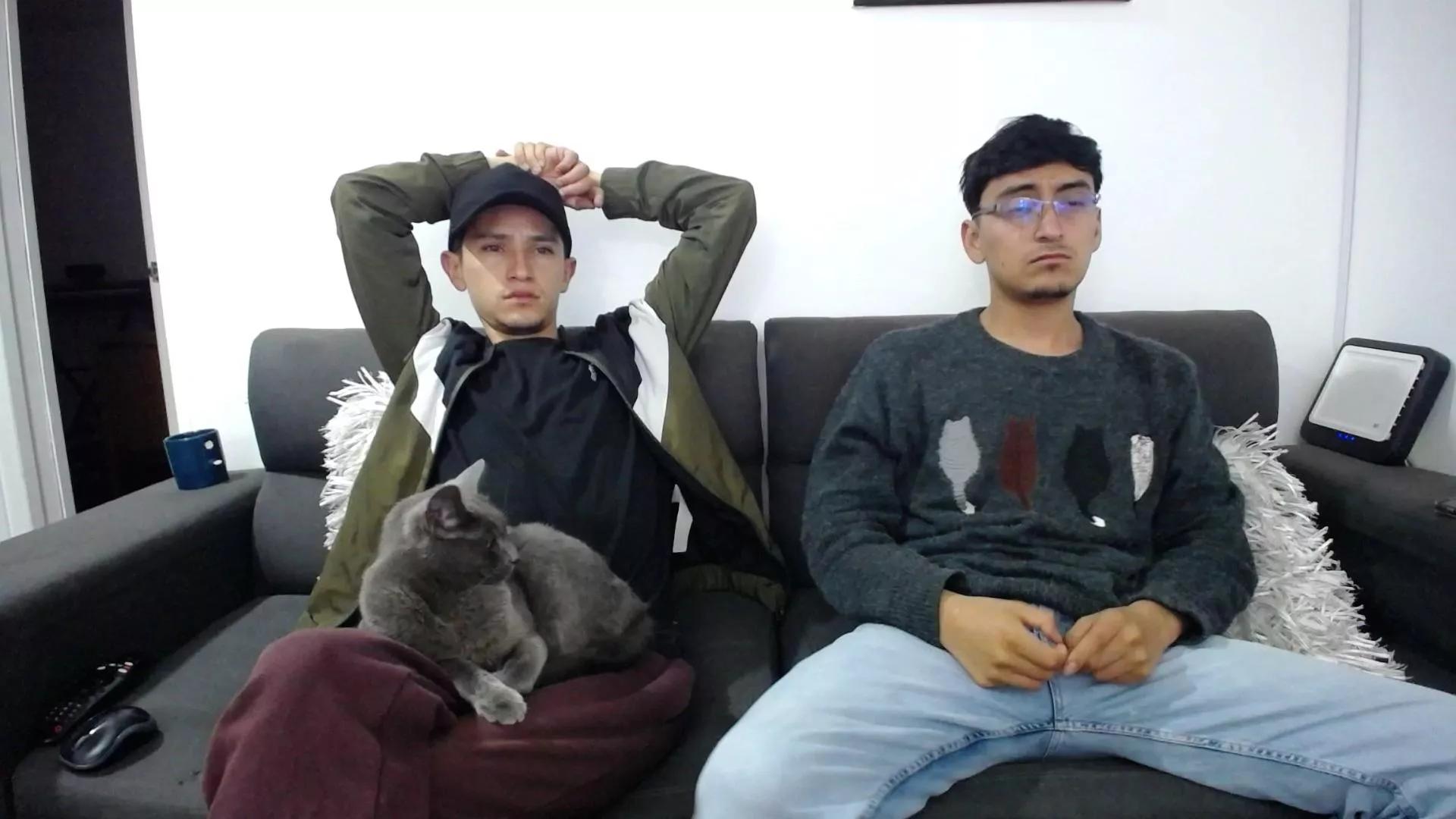 fallgays on Cam4 