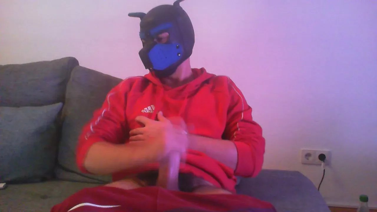 Offline flow_sky on Cam4