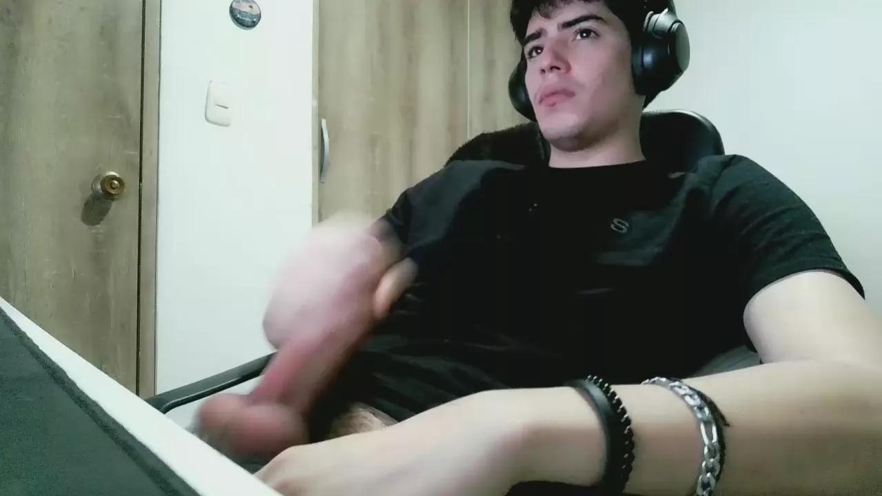 gerardcolo on Cam4 