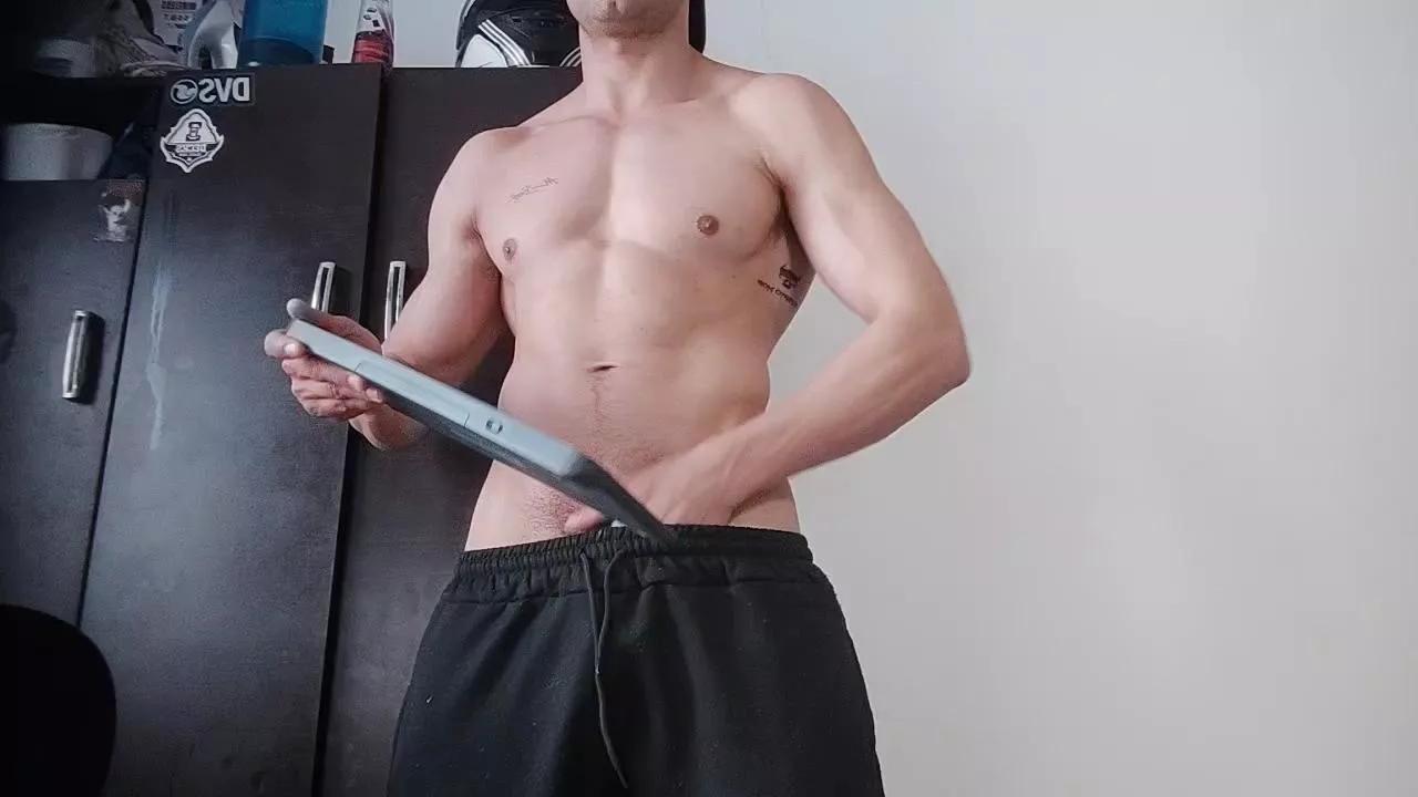 gianluca_33 on Cam4 