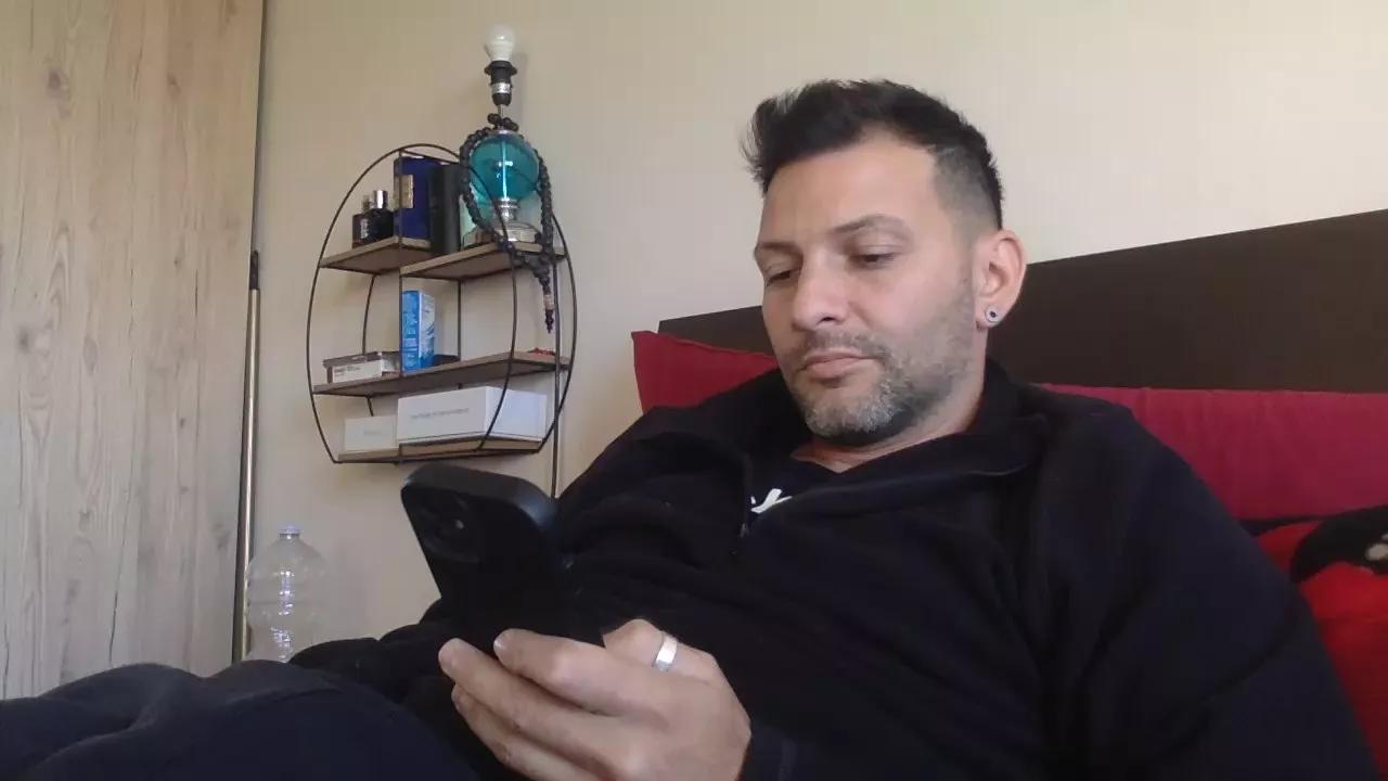 goroasroma on Cam4 