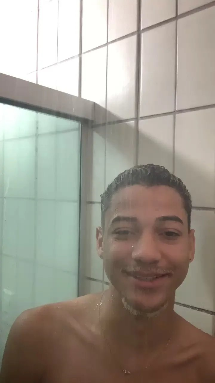 Offline Gustavoalves22 on Cam4