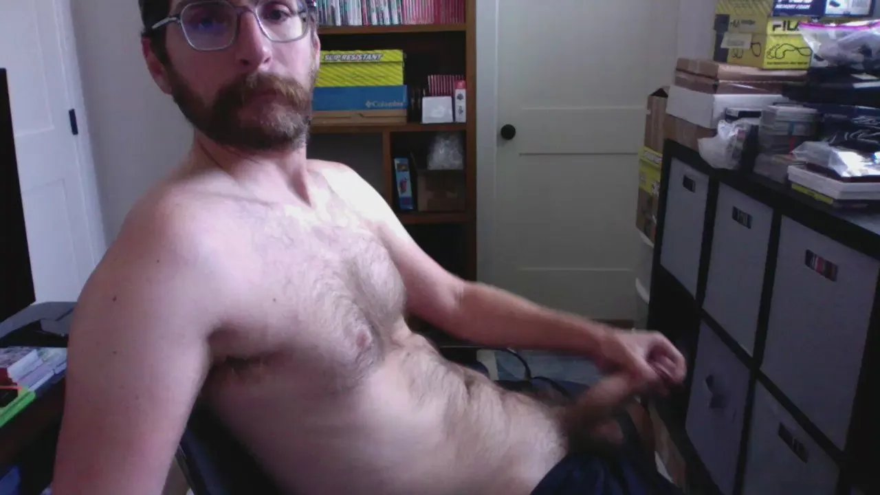 Offline guydude2 on Cam4