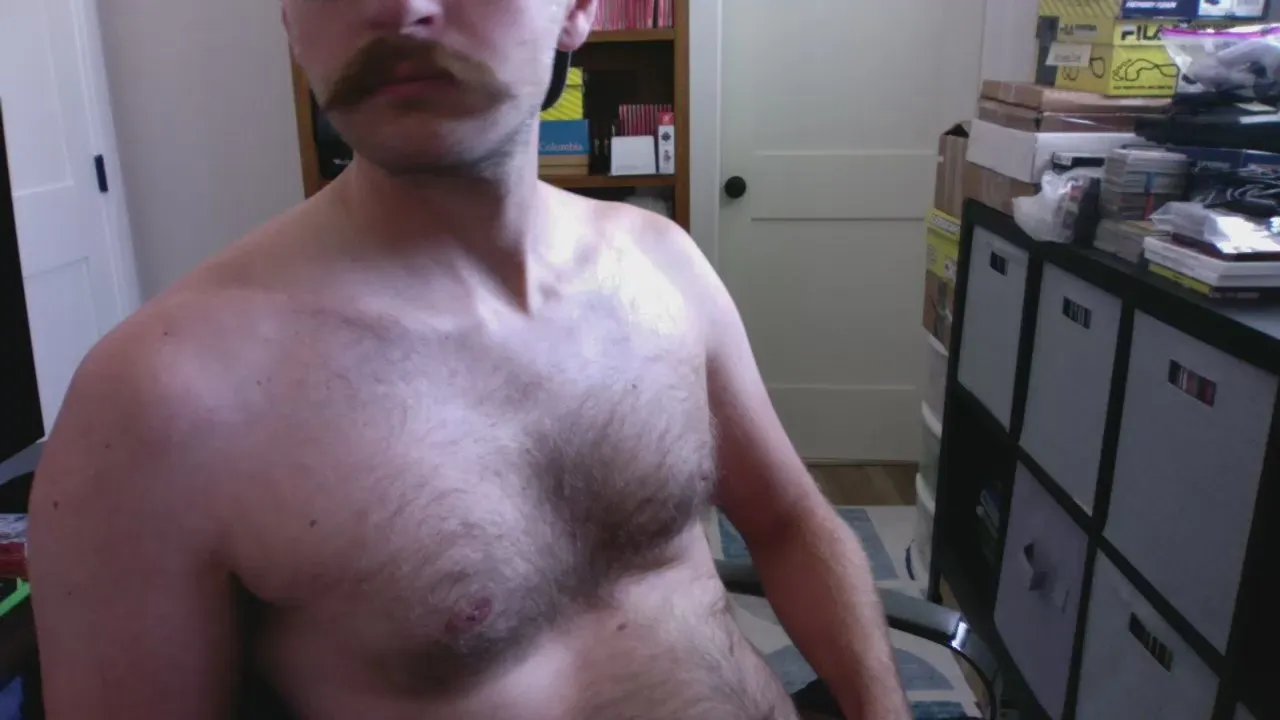 Offline guydude2 on Cam4