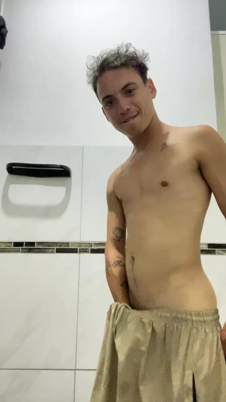 Hainicam on Cam4 