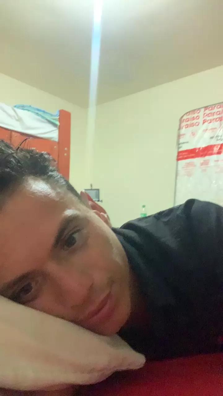 Hainicam on Cam4 