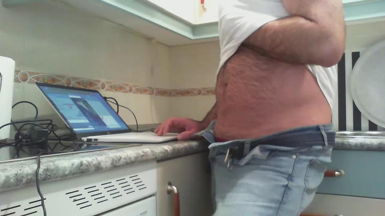 Hombreosomadrid on Cam4 