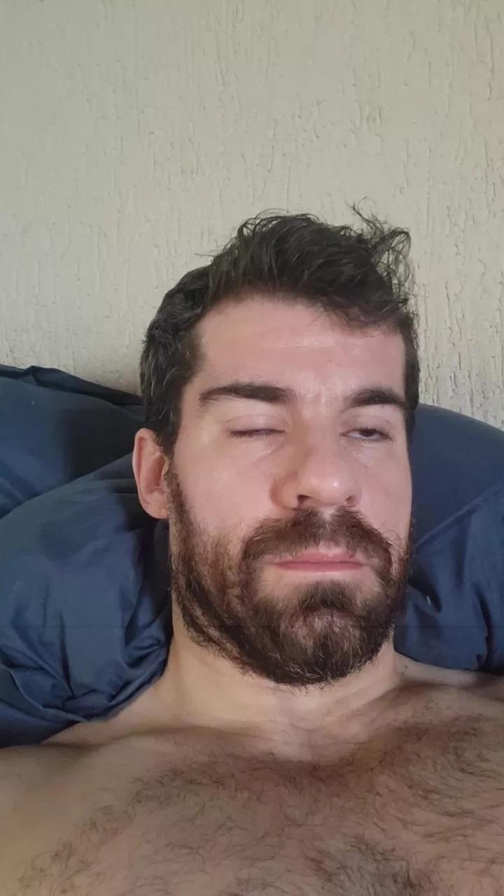 horneydaddysp41 on Cam4 