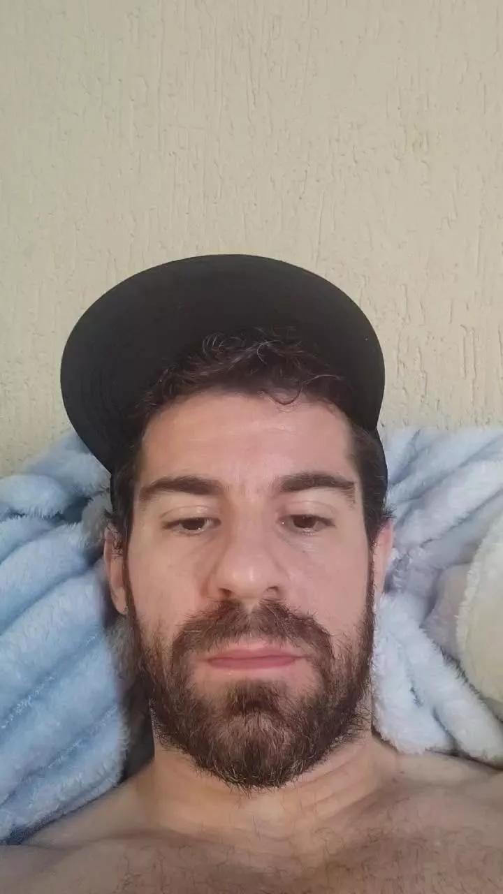 horneydaddysp41 on Cam4 