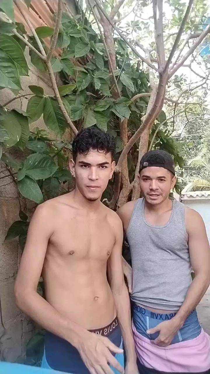 hotboy1955 on Cam4 