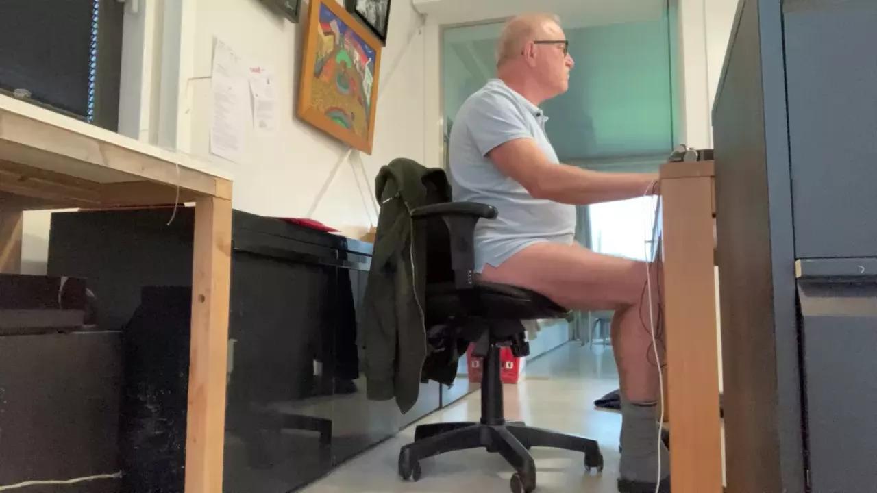 hungjack on Cam4 