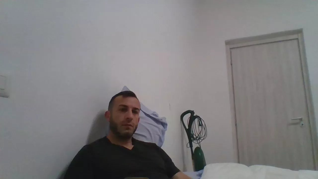 Offline ilmimmo2 on Cam4