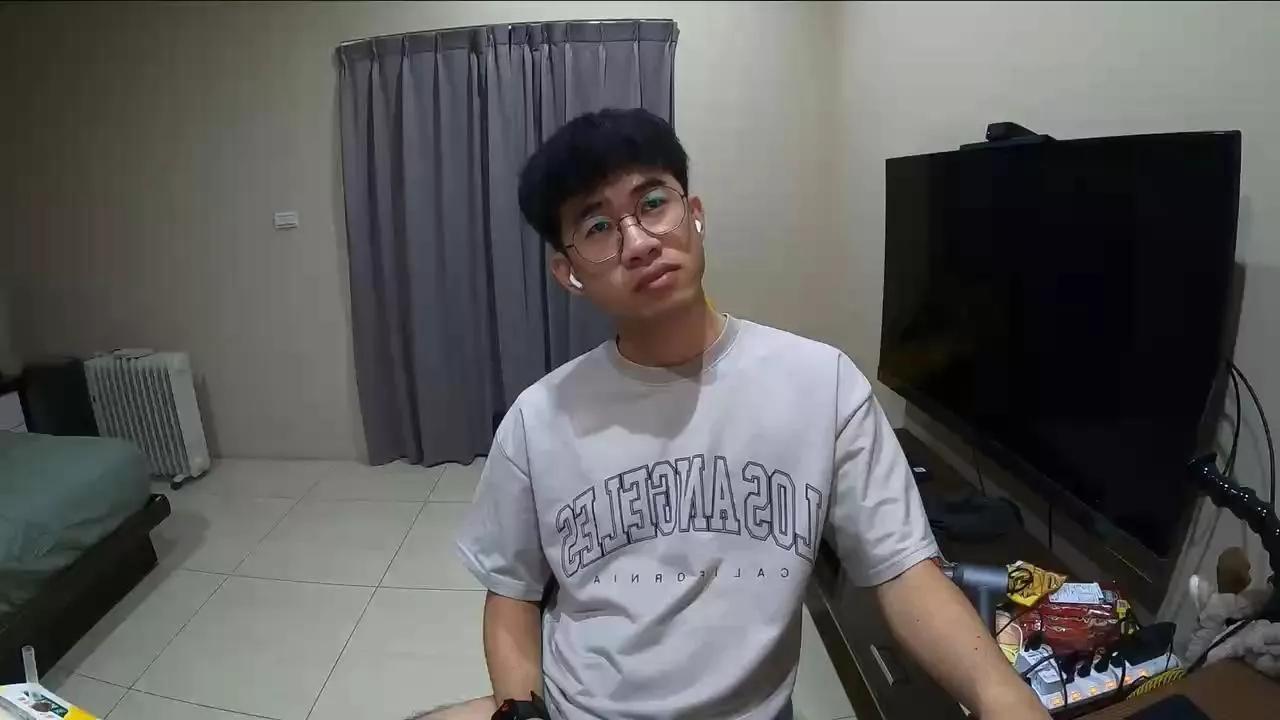 ioio032_xxx on Cam4 
