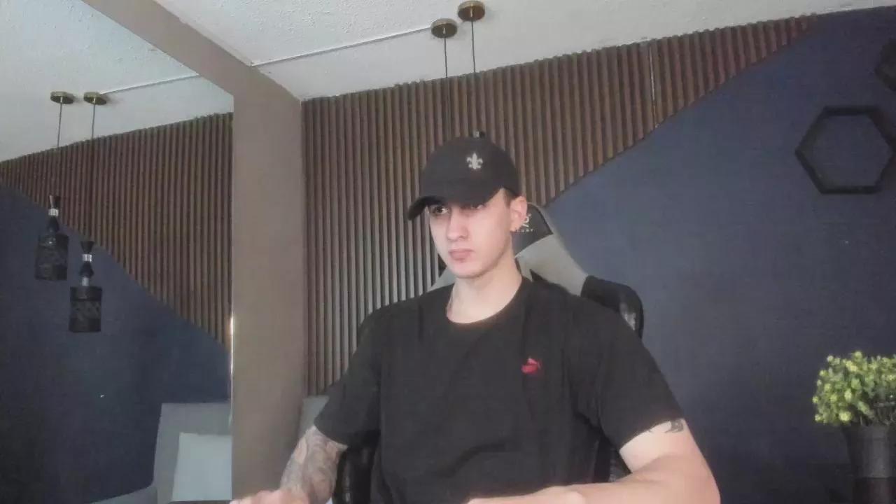 JacksonOlsenn on Cam4 