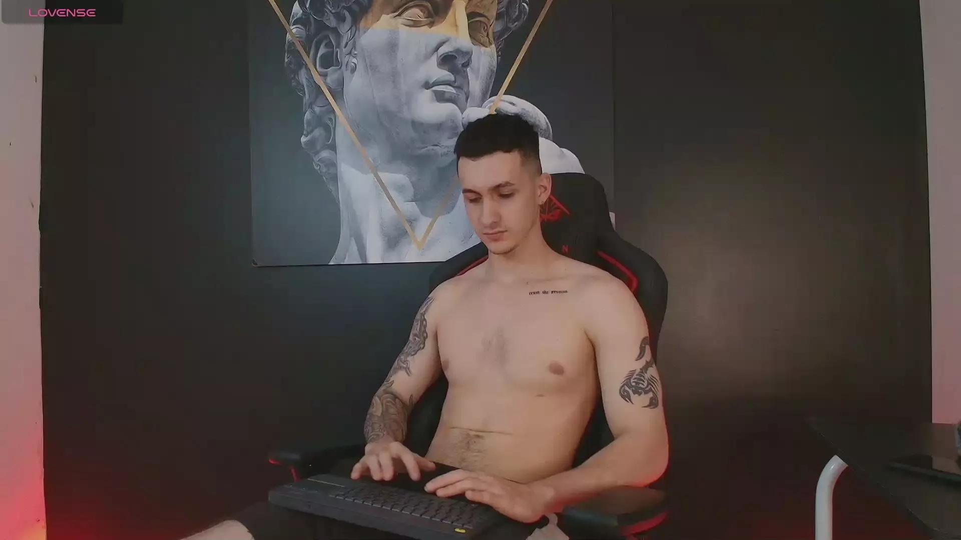 JacksonOlsenn on Cam4 