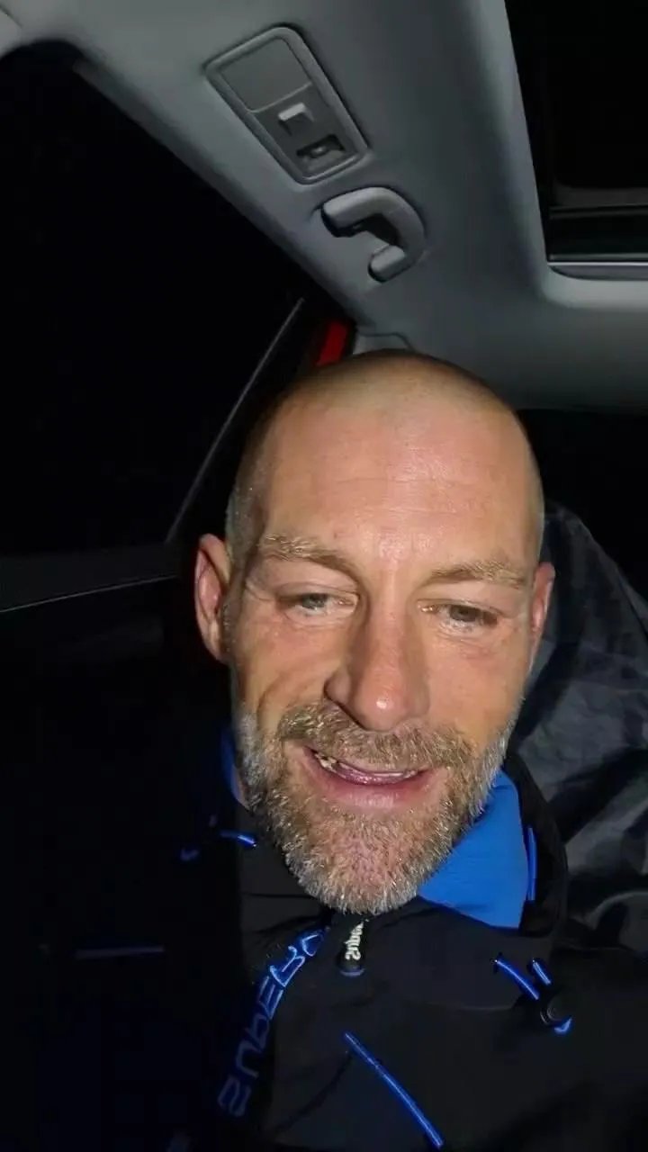 Offline Jan_uncensored on Cam4