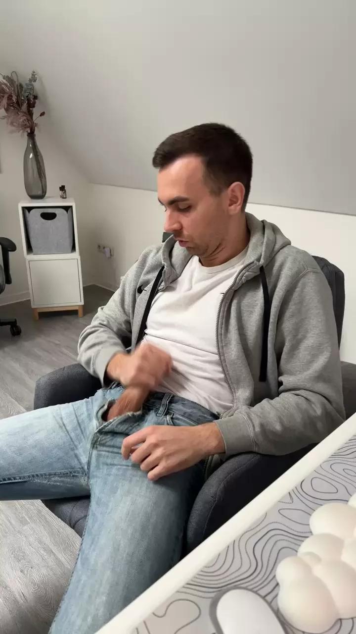 Jeansjunge96 on Cam4 