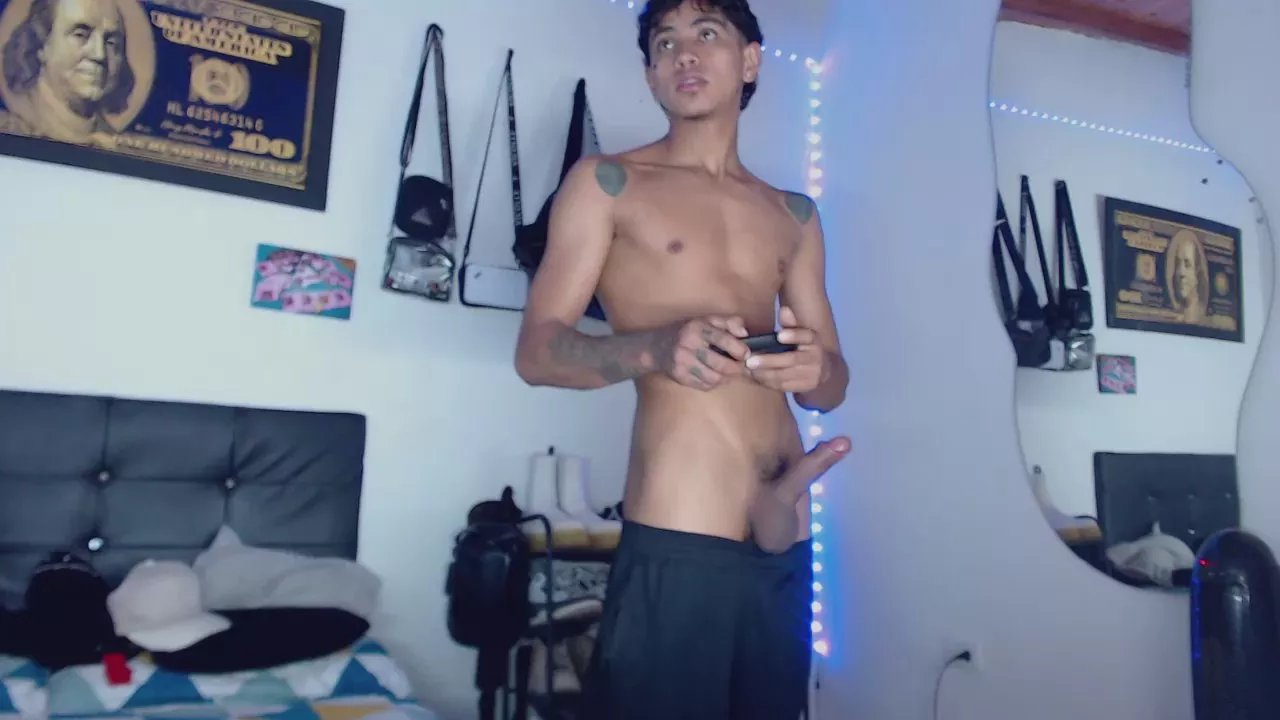 Offline jeronxtapion on Cam4