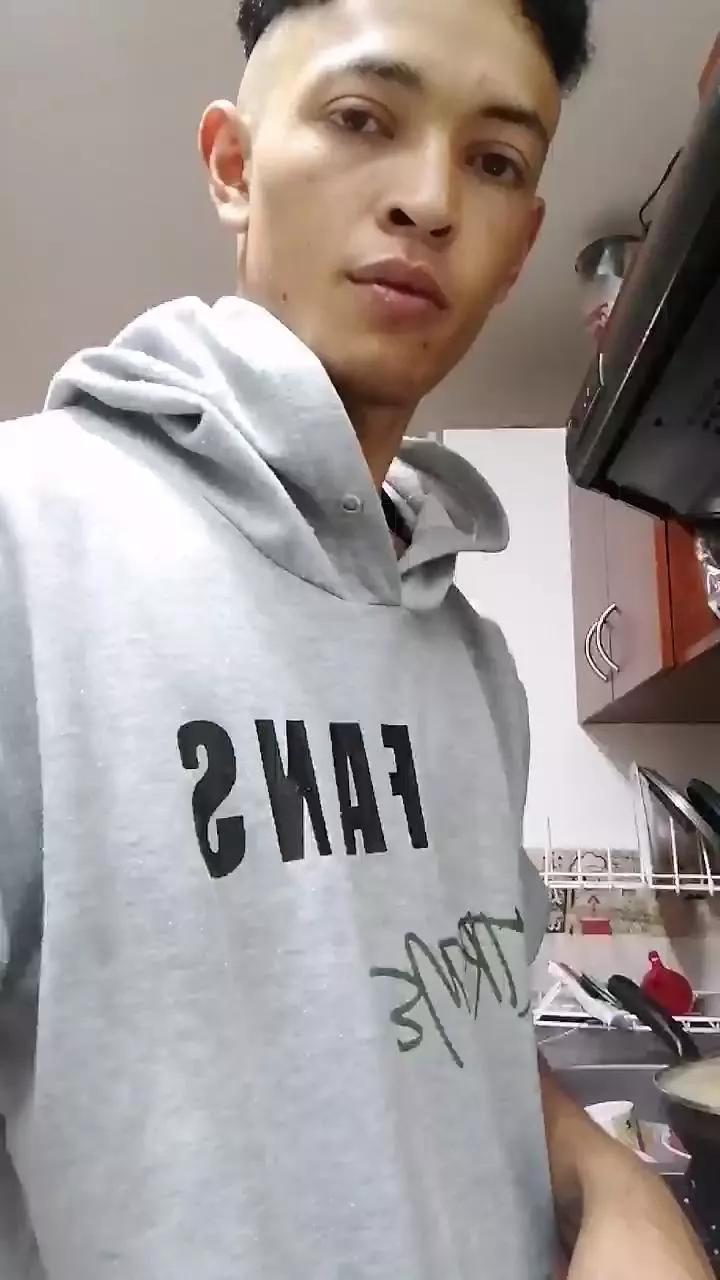 jhony_the_king on Cam4 