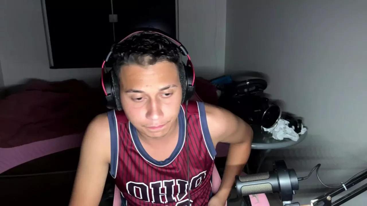Jose_fRAng0 on Cam4 