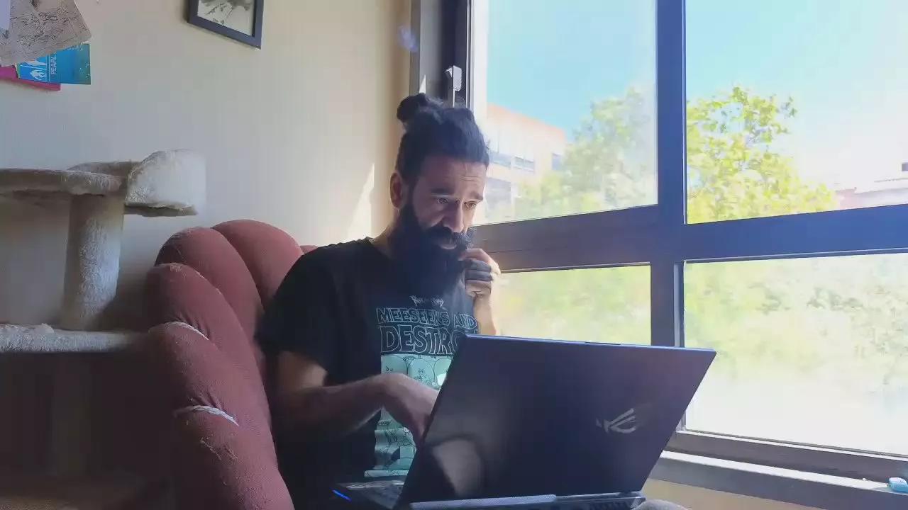 JudaSx666 on Cam4 