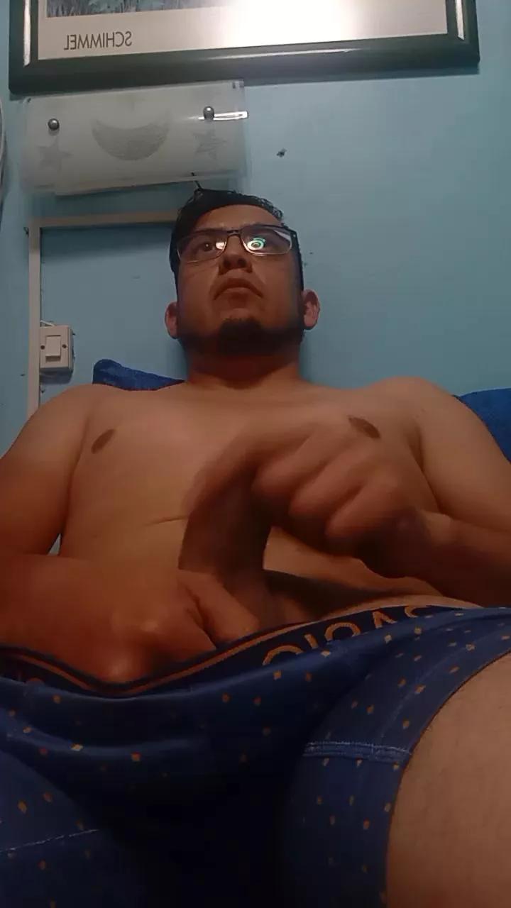 Julius3484 on Cam4 