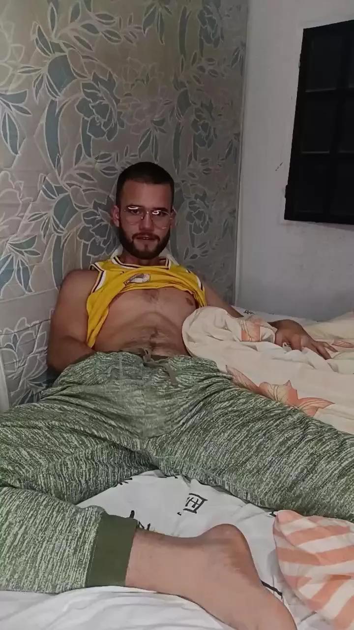 kaloschaos777 on Cam4 