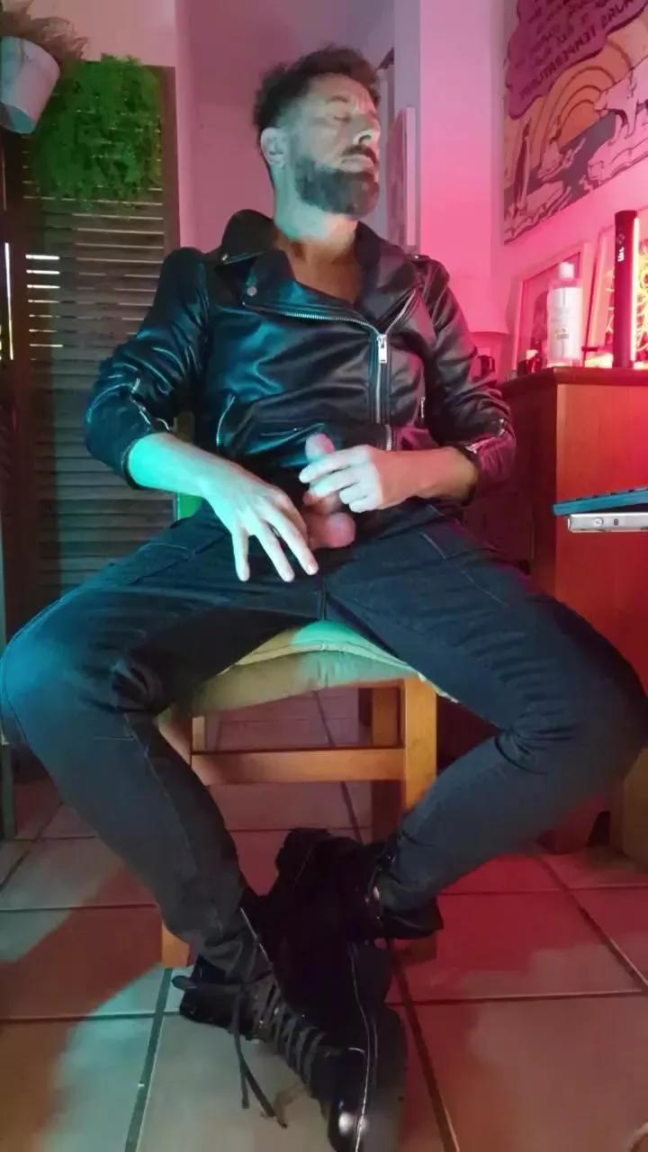 keliberoi on Cam4 