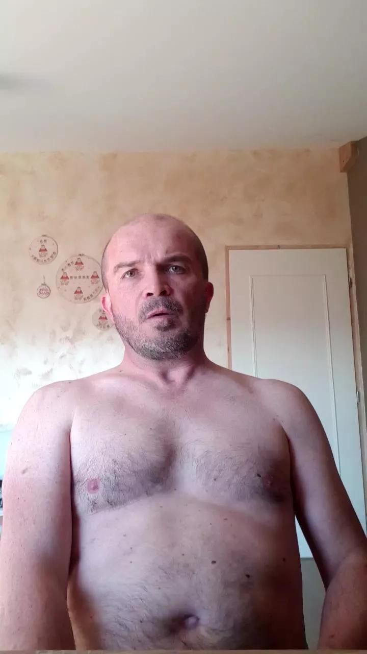 Langur2 on Cam4 