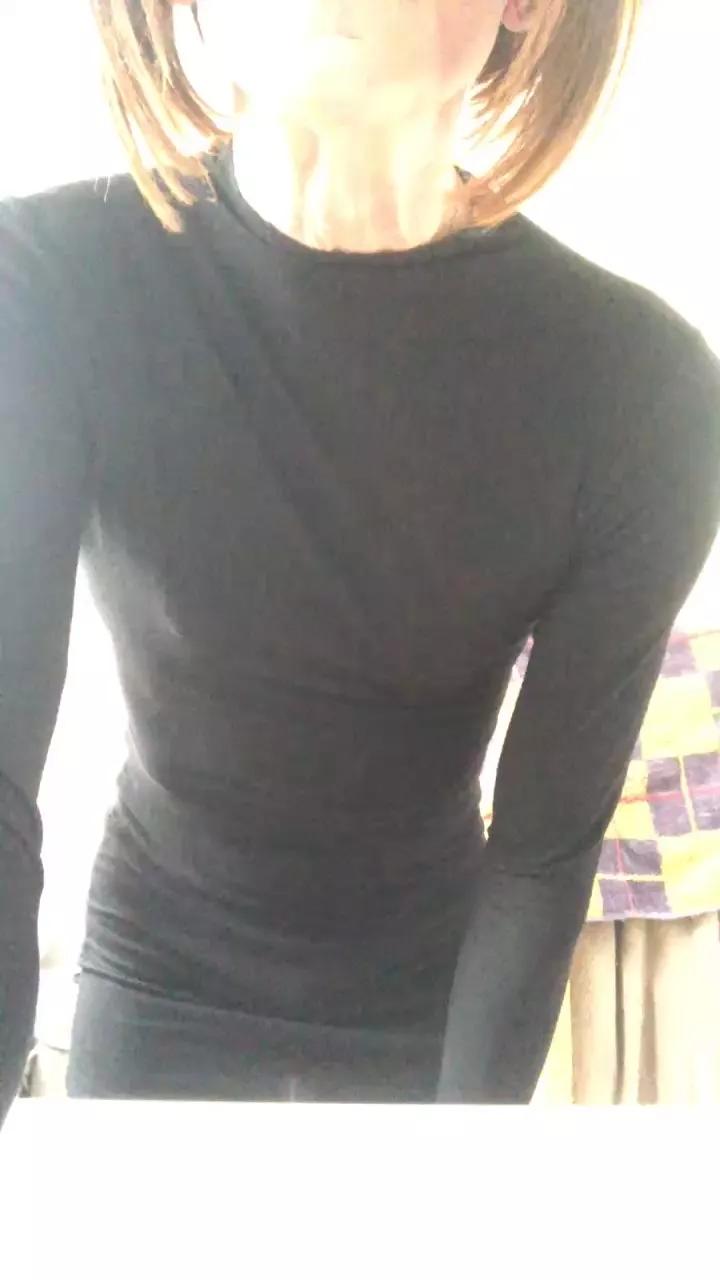 LAURA1717 on Cam4 