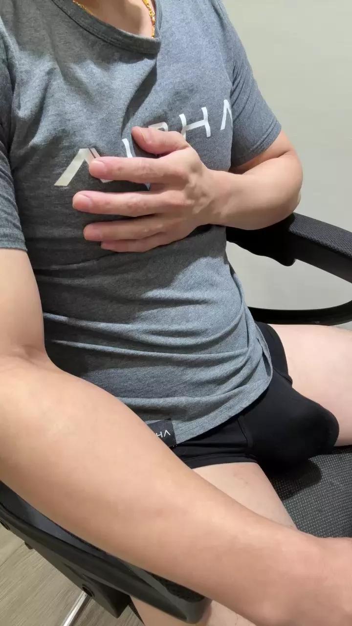 laurence_sexy on Cam4 