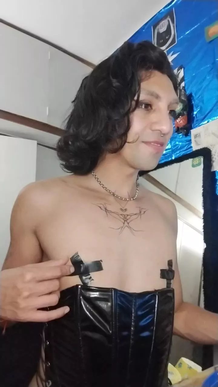 Offline Lecoco33 on Cam4