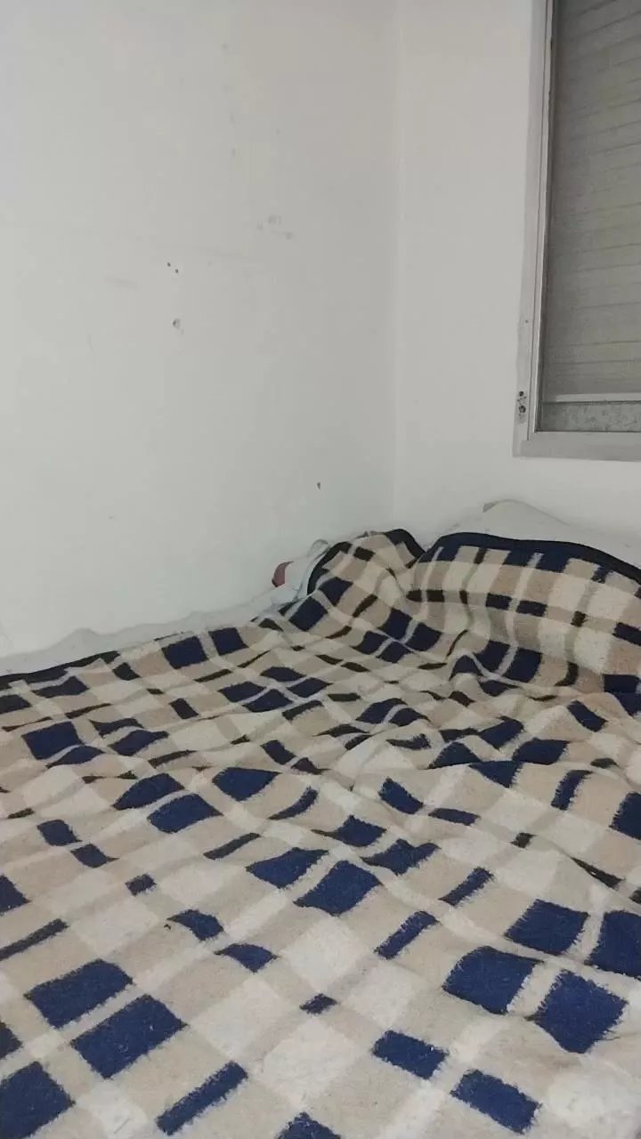 Offline Lecoco33 on Cam4