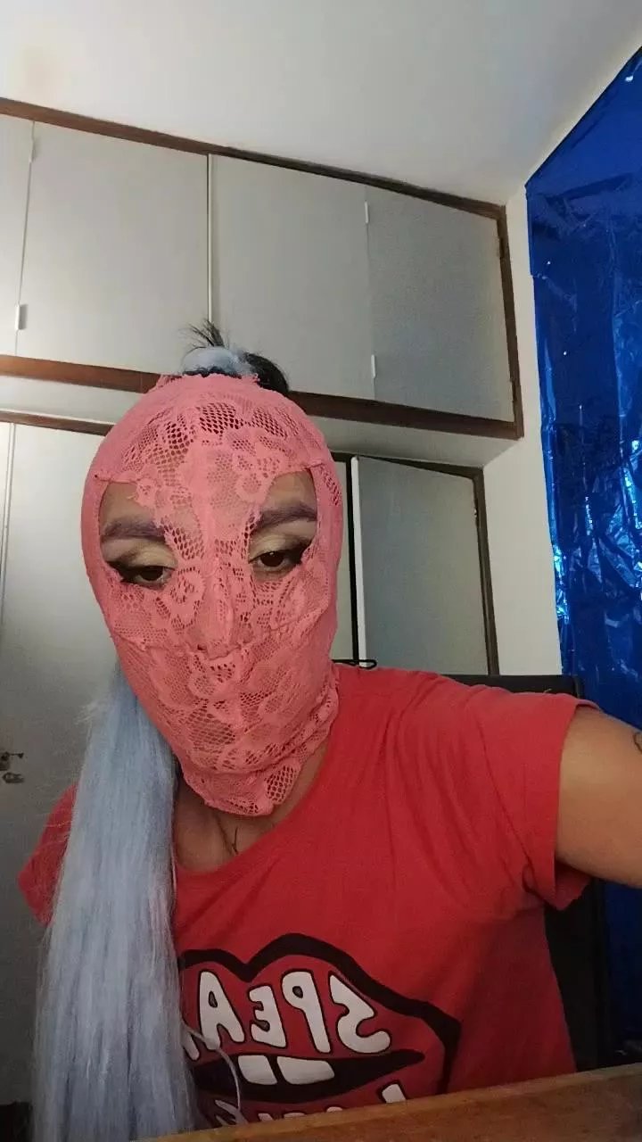 Offline Lecoco33 on Cam4