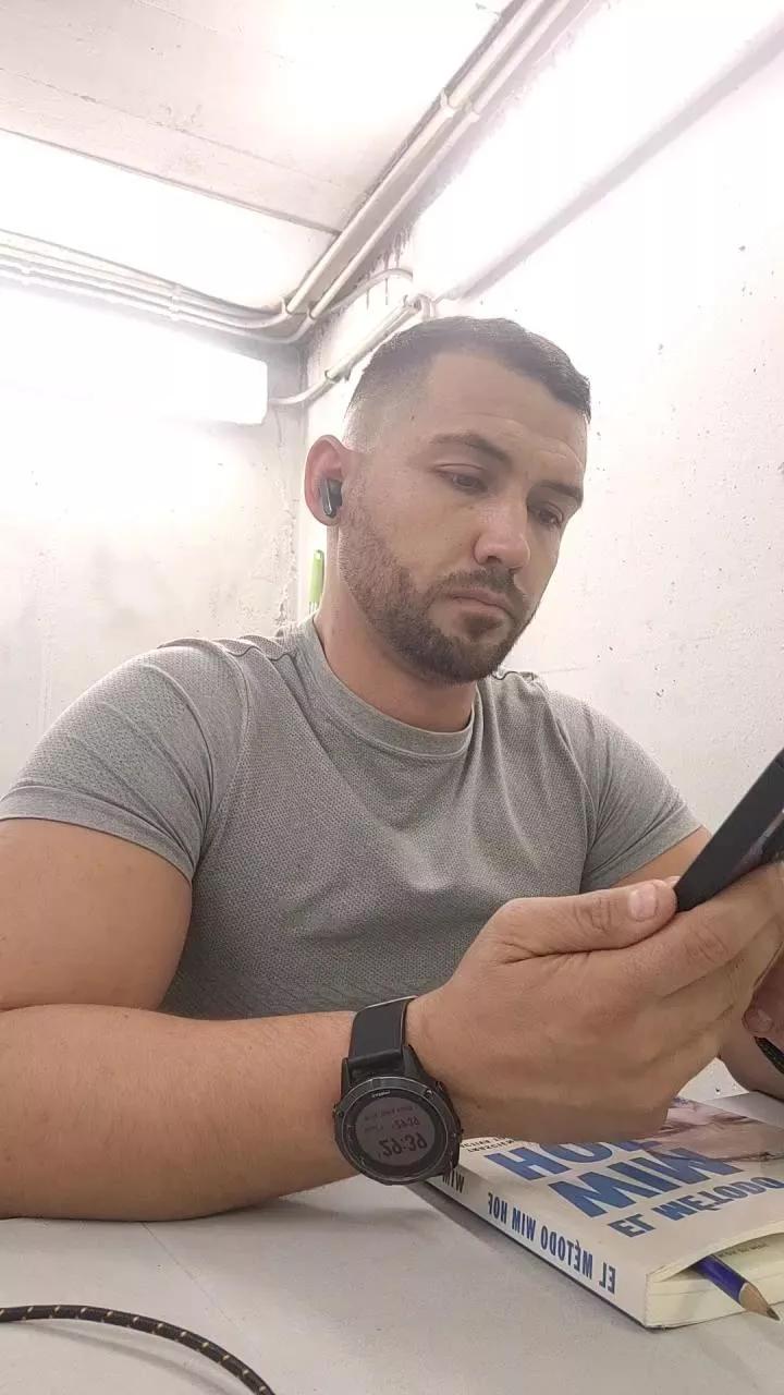 legionarioxxx on Cam4 