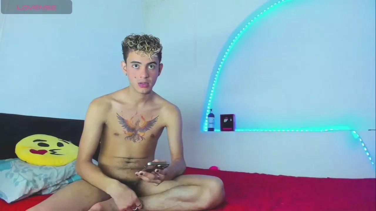 Offline liaam_mendoza on Cam4