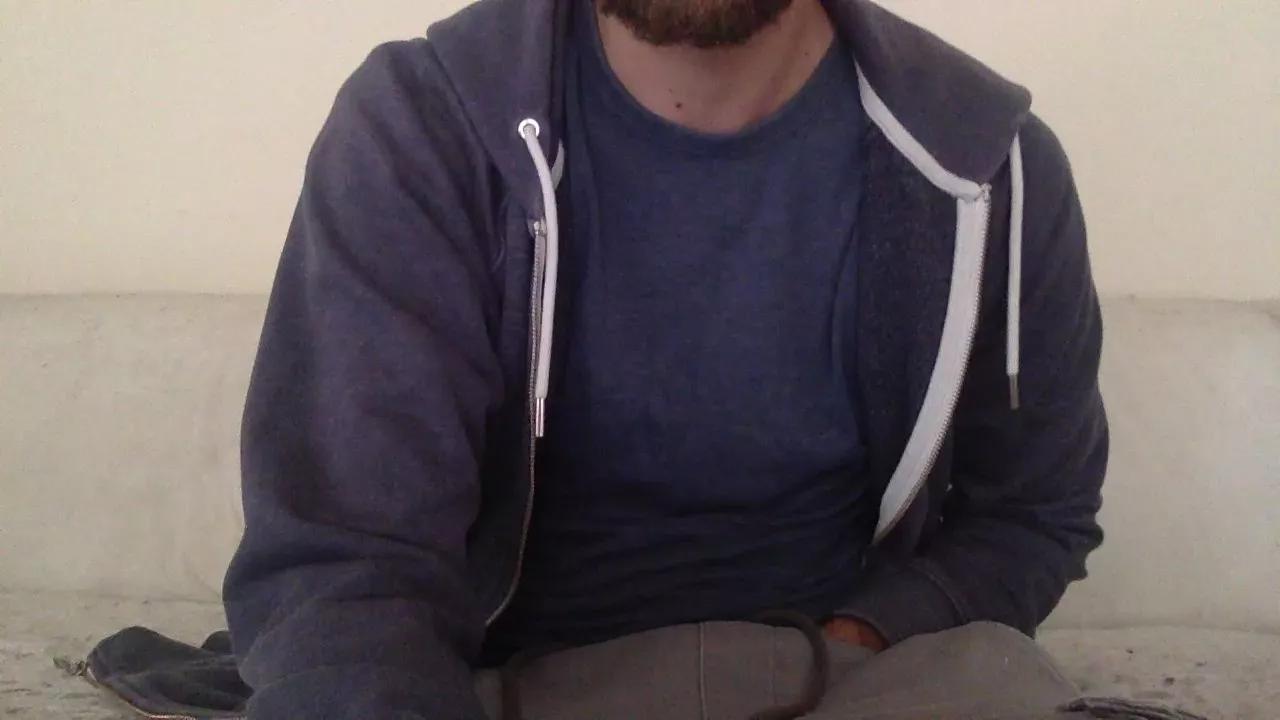 Loic92iboyX on Cam4 