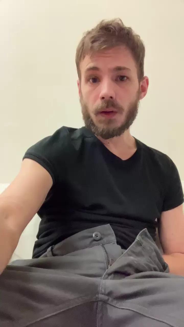 Loic92iboyX on Cam4 