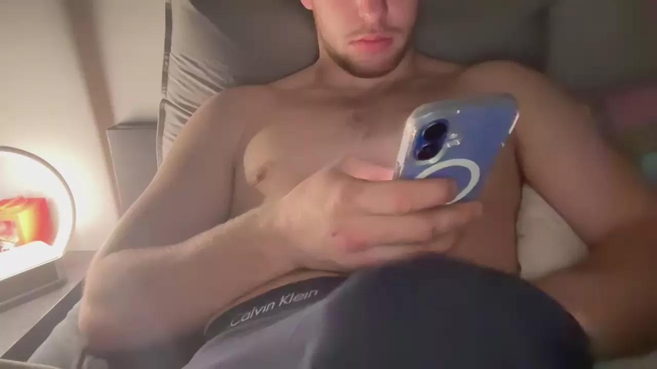 lousexxx13 on Cam4 