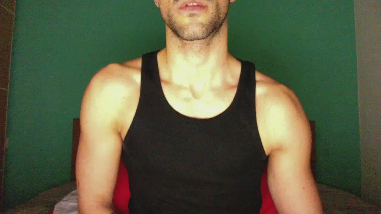 LucaCamIn on Cam4 