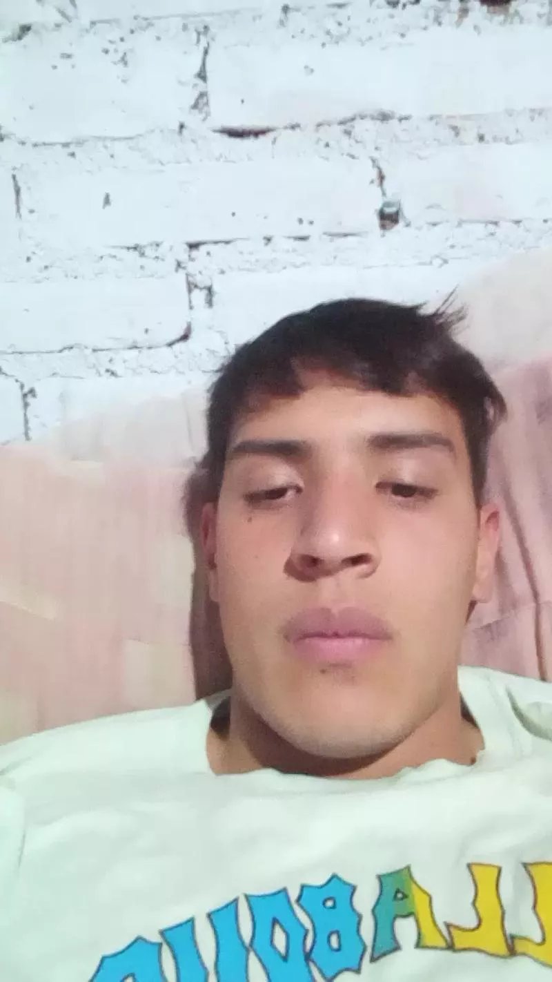 Offline luciano872 on Cam4