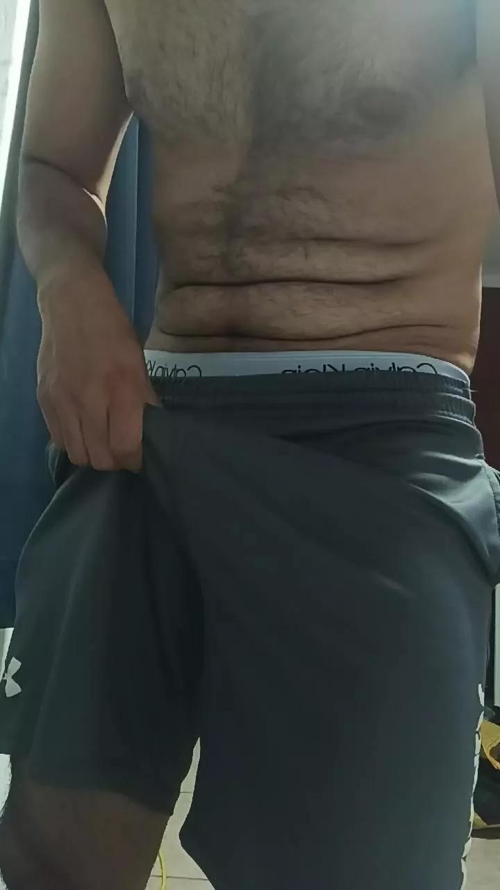 Luisfer98 on Cam4 