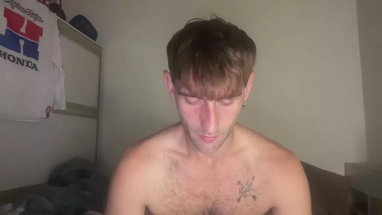 LukeGunn on Cam4 