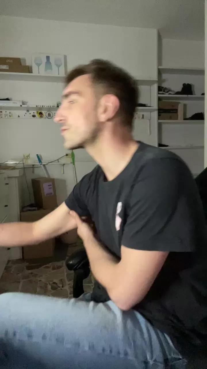 lunghibiondi on Cam4 